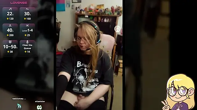 Snapshot of AshThaSissy chatting on 02/27/25, 12:32 AshThaSissy online show from 02/27/25, 12:32