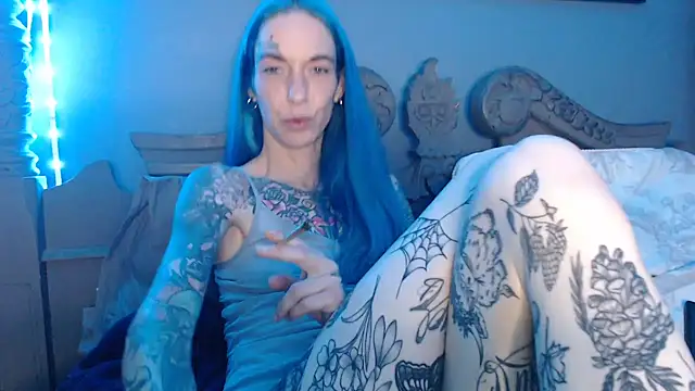 Snapshot of RavenryderUK chatting on 09/12/25, 08:42 RavenryderUK online show from 09/12/25, 08:42