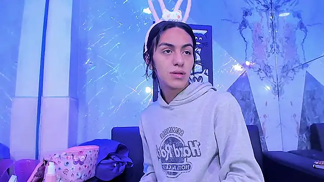 Isabella stanford2 online show from 06/16/26, 05:21