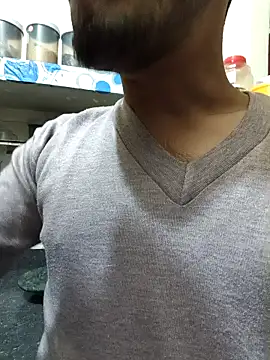 Snapshot of hunter_boy chatting on 12/14/24, 07:46 hunter boy online show from 12/14/24, 07:46