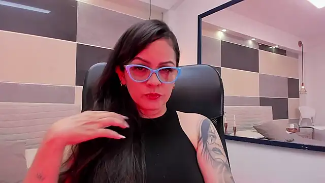 Zara Jackson online show from 06/26/26, 01:37