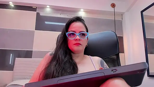 Zara Jackson online show from 06/27/26, 01:06
