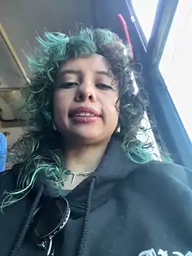 Sweet Chaos online show from 12/17/25, 02:34