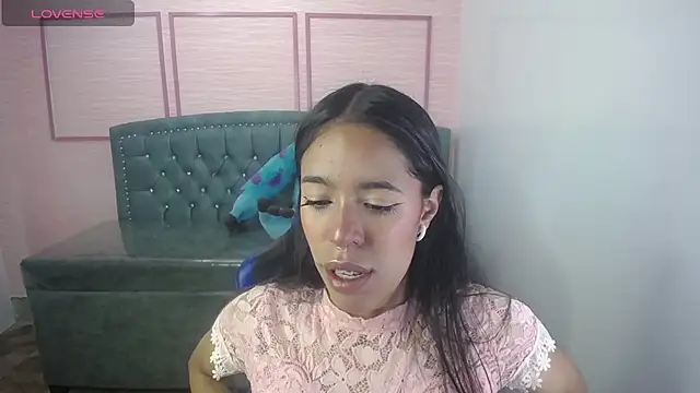 stephania t online show from 03/03/25, 10:28