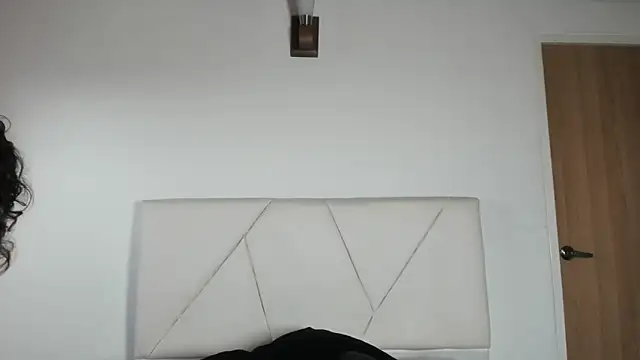 julz 03 online show from 10/22/25, 12:05