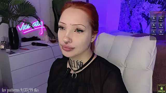 violetviolator online show from 11/07/25, 04:12