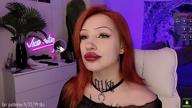 violetviolator online show from 11/23/25, 05:07