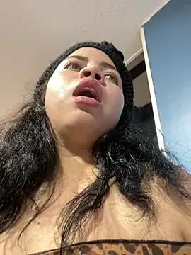 Elaa euphoria online show from 12/21/24, 08:32