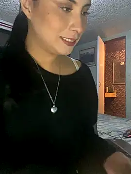 Effyvice13 online show from 10/08/25, 02:31