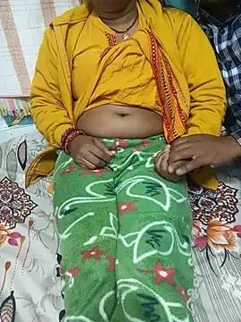 Snapshot of Manjudear chatting on 11/25/25, 02:17 Manjudear online show from 11/25/25, 02:17