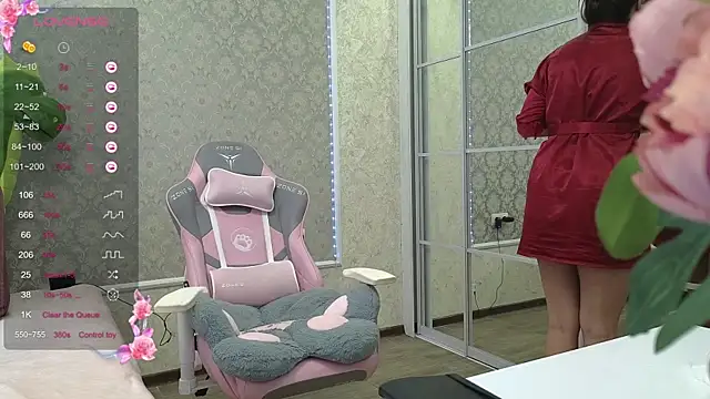 -DIVORA- online show from 10/26/25, 07:25