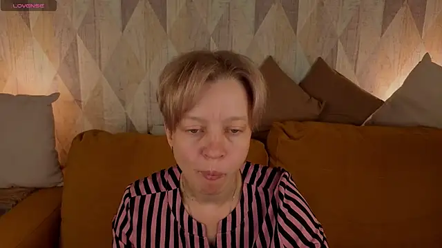 Michelle Blond online show from 07/08/26, 01:10
