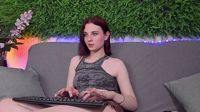 AprilAvery online show from 02/21/25, 10:04