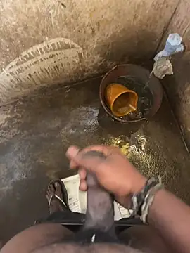 Snapshot of tamil000000 chatting on 01/14/26, 06:52 tamil000000 online show from 01/14/26, 06:52