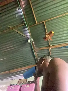 Snapshot of ElNegroRony chatting on 12/03/24, 07:11 ElNegroRony online show from 12/03/24, 07:11