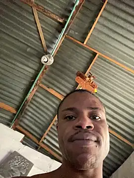 Snapshot of ElNegroRony chatting on 12/27/24, 06:10 ElNegroRony online show from 12/27/24, 06:10