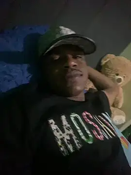 Snapshot of ElNegroRony chatting on 02/08/25, 09:46 ElNegroRony online show from 02/08/25, 09:46