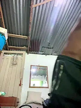 Snapshot of ElNegroRony chatting on 09/29/25, 05:18 ElNegroRony online show from 09/29/25, 05:18