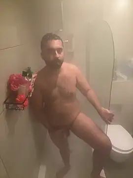 Snapshot of hornydesib69 chatting on 12/11/24, 02:11 hornydesib69 online show from 12/11/24, 02:11