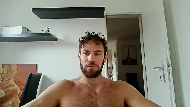 Snapshot of alpha-hunk chatting on 10/13/25, 10:37 alpha-hunk online show from 10/13/25, 10:37