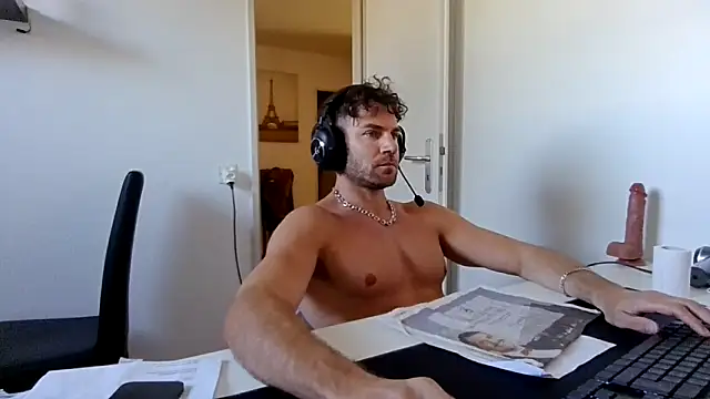 alpha-hunk online show from 04/08/26, 01:33