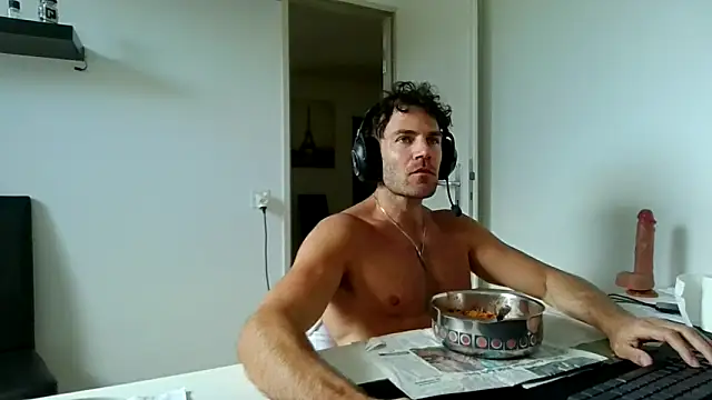 alpha-hunk online show from 04/29/26, 10:19
