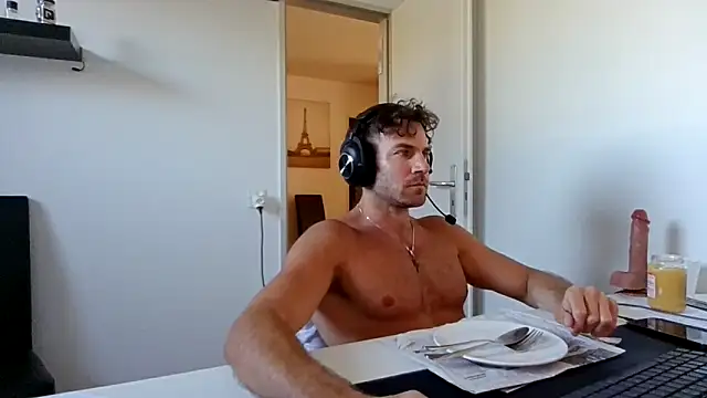 alpha-hunk online show from 04/30/26, 03:18