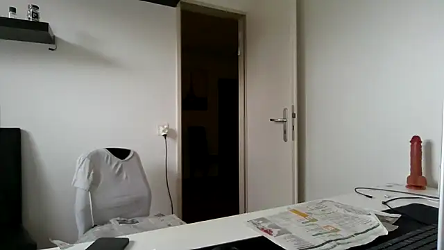 alpha-hunk online show from 05/07/26, 09:58