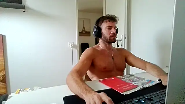 alpha-hunk online show from 06/09/26, 09:10