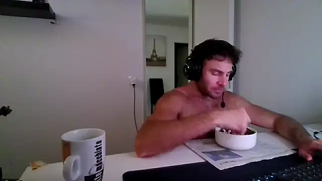 alpha-hunk online show from 06/24/26, 10:14