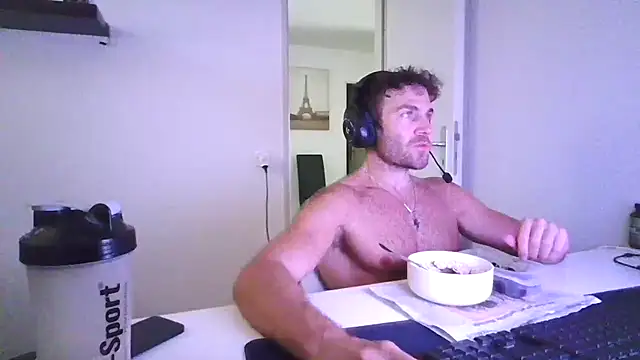 alpha-hunk online show from 06/25/26, 10:09