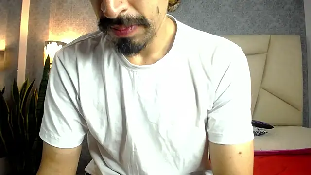 Sr Magnus  online show from 09/16/25, 01:39