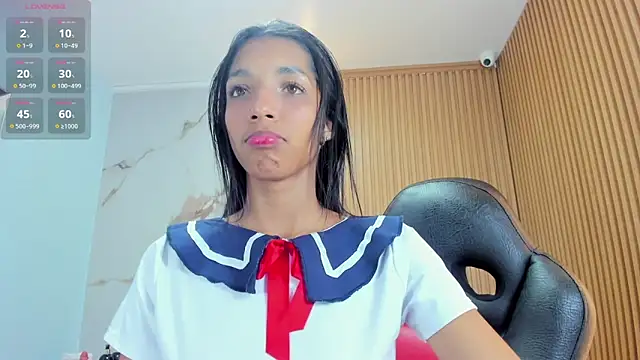 Snapshot of MAYROBERTSS chatting on 12/02/25, 07:53 MAYROBERTSS online show from 12/02/25, 07:53