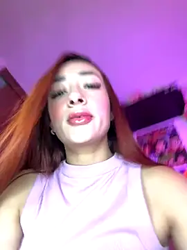 ariiel  online show from 12/04/25, 01:42