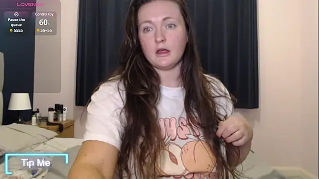 BustyBonnieUK online show from 12/18/24, 08:25