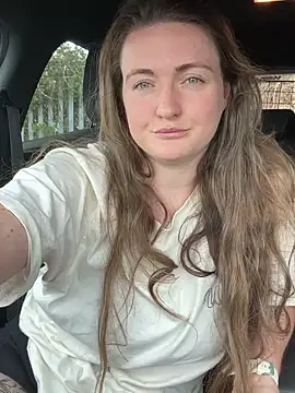 BustyBonnieUK online show from 09/19/25, 11:55