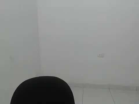 estefania224 online show from 05/01/26, 12:48