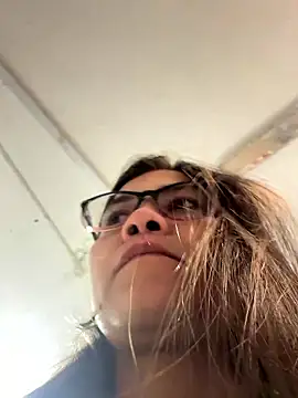 aurora divine online show from 01/14/26, 10:58