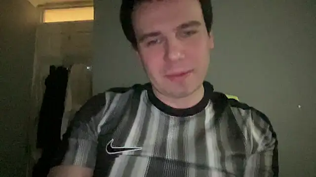 Snapshot of GotItGoin chatting on 03/30/26, 12:22 GotItGoin online show from 03/30/26, 12:22