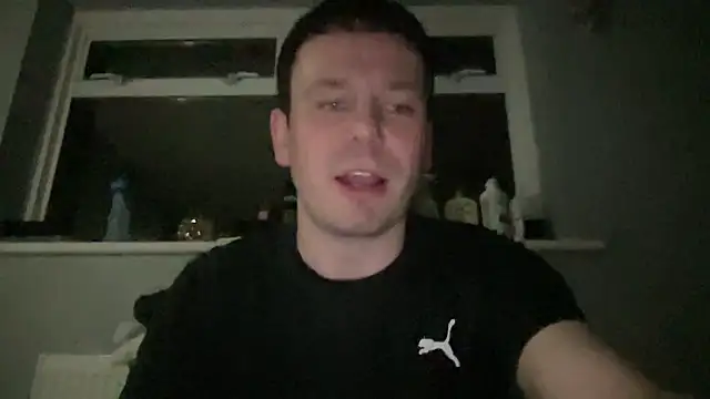 Snapshot of GotItGoin chatting on 04/19/26, 12:11 GotItGoin online show from 04/19/26, 12:11