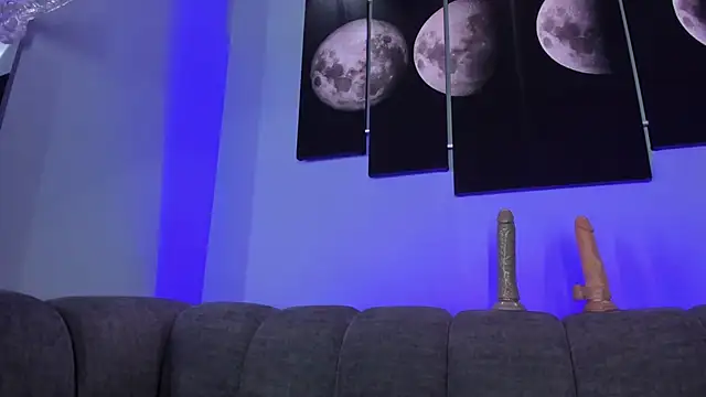 maddy walker online show from 12/05/24, 02:31