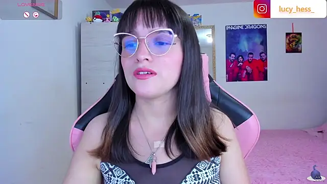 Lucyy-hess online show from 06/19/26, 06:56