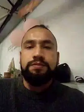 Snapshot of sabor_Latino_bdsm chatting on 01/14/25, 12:00 sabor Latino bdsm online show from 01/14/25, 12:00