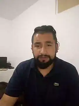 Snapshot of sabor_Latino_bdsm chatting on 01/27/25, 04:33 sabor Latino bdsm online show from 01/27/25, 04:33