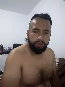 Snapshot of sabor_Latino_bdsm chatting on 02/08/25, 01:00 sabor Latino bdsm online show from 02/08/25, 01:00