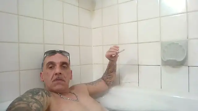 CandiedPompano online show from 10/14/25, 03:07