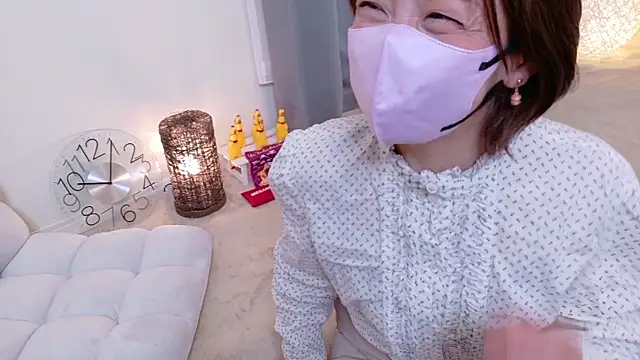 Snapshot of Risa_06 chatting on 04/12/26, 01:05 Risa 06 online show from 04/12/26, 01:05