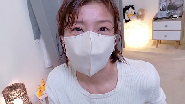 Snapshot of Risa_06 chatting on 04/17/26, 12:41 Risa 06 online show from 04/17/26, 12:41