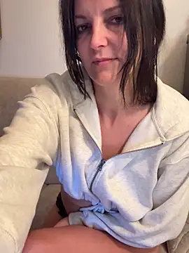 -OLYA- online show from 11/19/25, 03:06