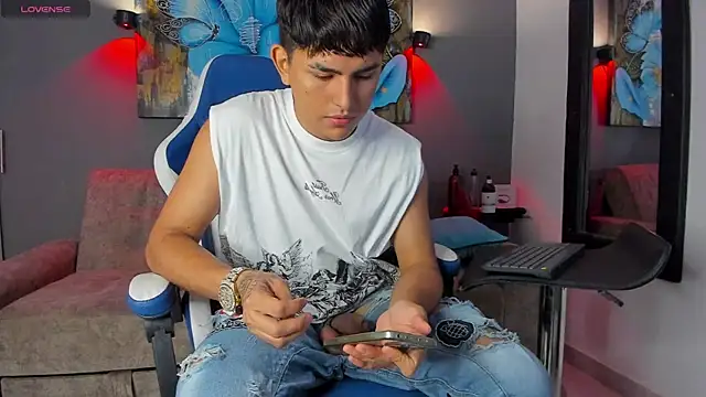 Snapshot of Lyam_ap chatting on 02/08/26, 11:30 Lyam ap online show from 02/08/26, 11:30